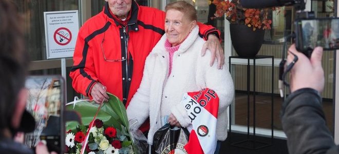 Bijzonder bezoek voor vertolker Hand In Hand Kameraden